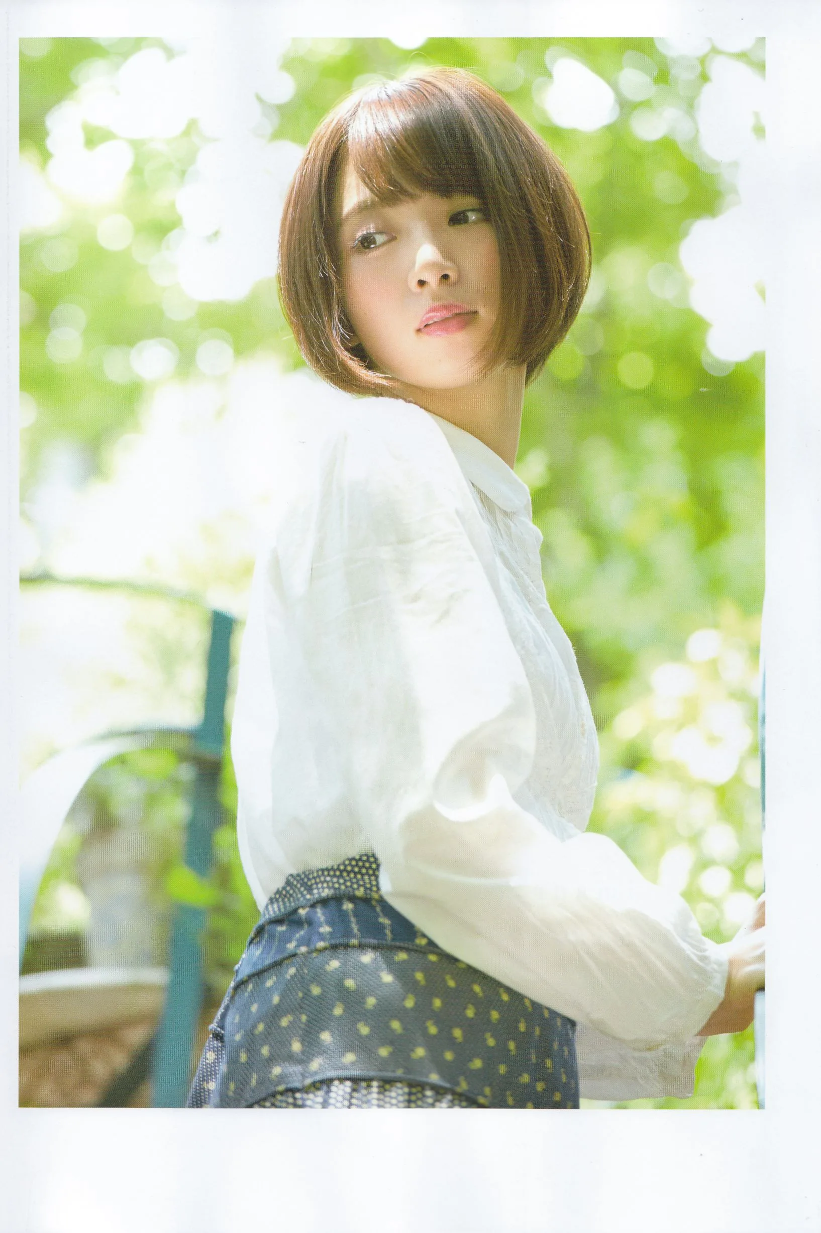 Album ảnh "Liangqiu" hàng quý của Nogizaka46 - 5