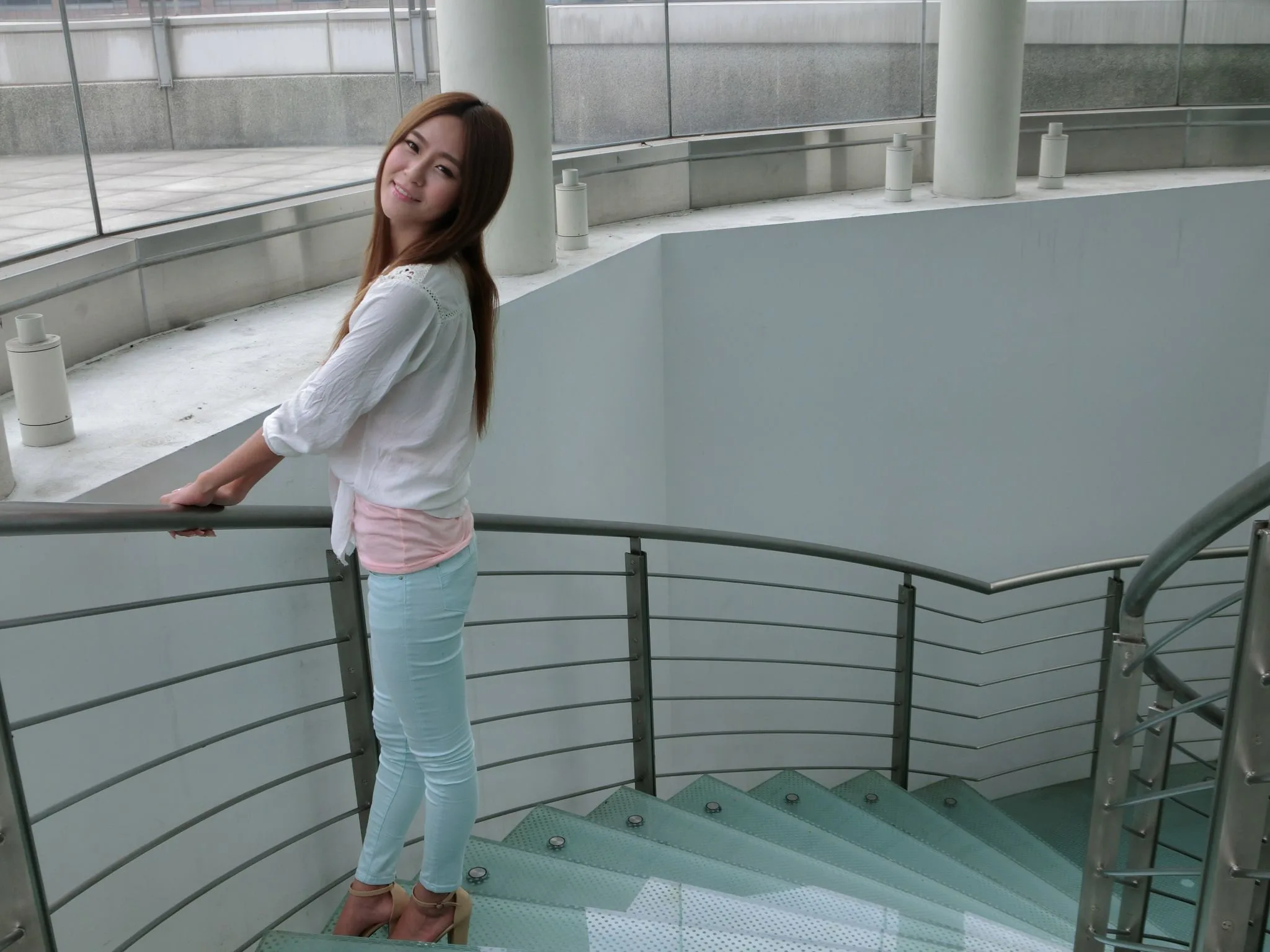[Tập đặc biệt của Beautyleg] Winnie Xiaoxue - Buổi chụp ảnh ngoại cảnh tại khu mua sắm Xinyi - 15