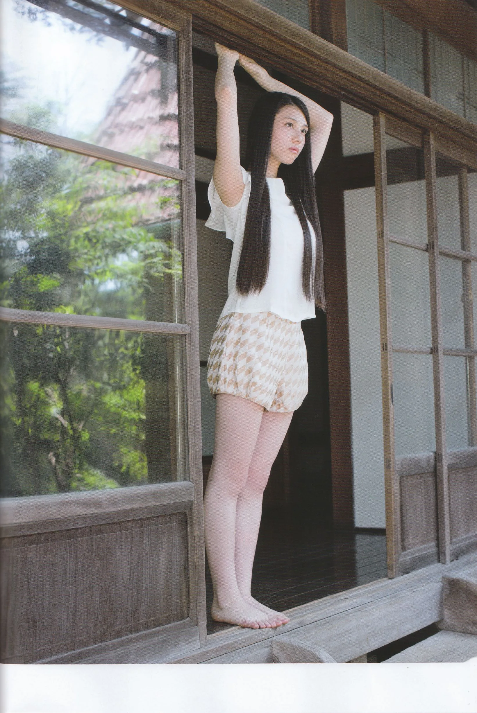 Album ảnh "Liangqiu" hàng quý của Nogizaka46 - 75