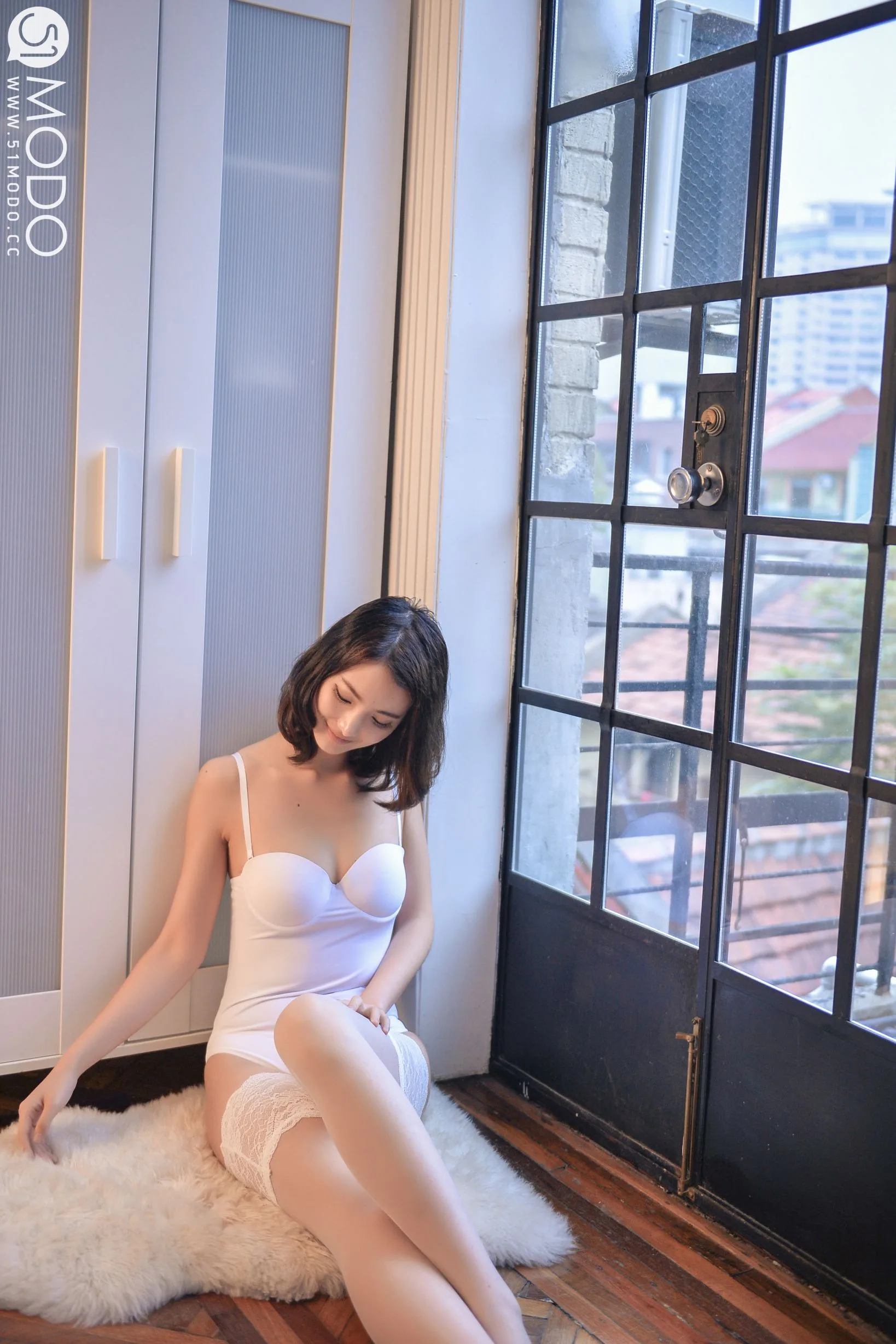 [51MODO] Tạp chí Nữ thần Đôi chân Tuyệt đẹp Tập 7: Bộ ảnh riêng về tất và đồ lót - 56